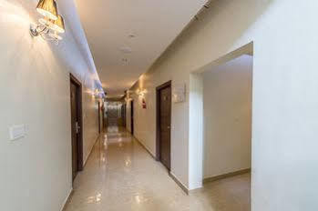 Treebo Golden Pearl Koramangala Otel Bangalore Dış mekan fotoğraf