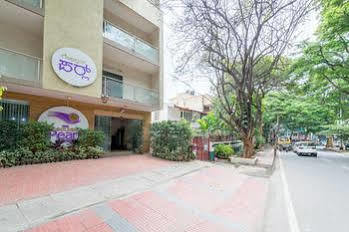 Treebo Golden Pearl Koramangala Otel Bangalore Dış mekan fotoğraf