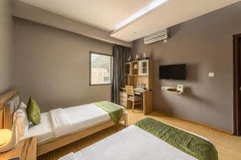 Treebo Golden Pearl Koramangala Otel Bangalore Dış mekan fotoğraf