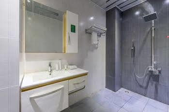 Treebo Golden Pearl Koramangala Otel Bangalore Dış mekan fotoğraf